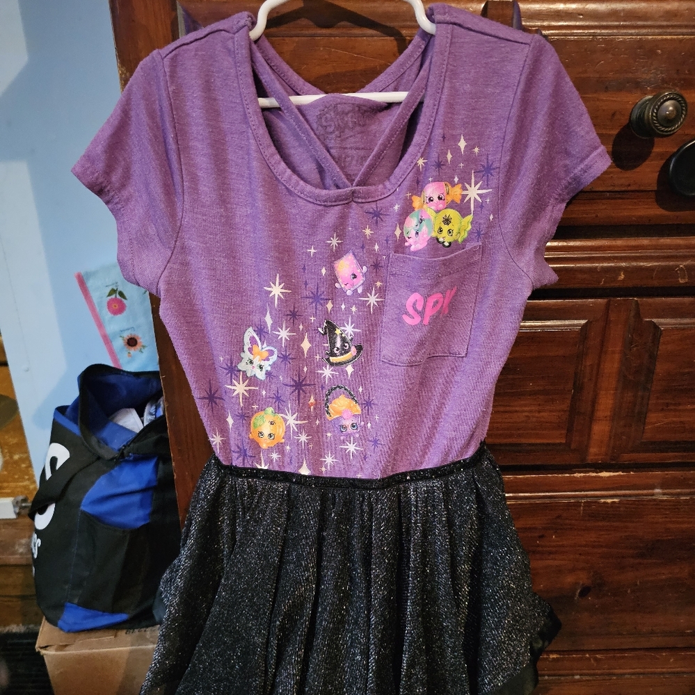 !!.                Girls M (7-8) Halloween dress